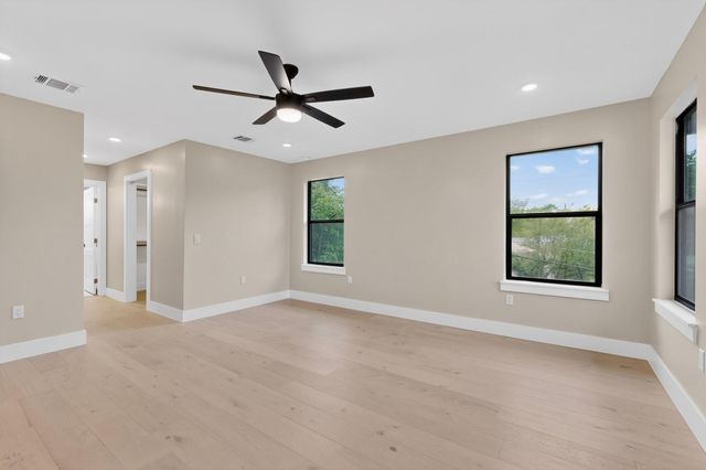 5018 Highland CT, Austin, TX 78731