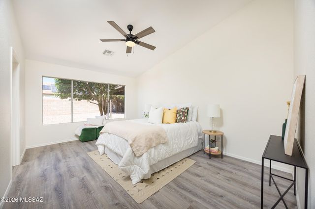 2530 W Camino Del Venegas, Tucson, AZ 85742