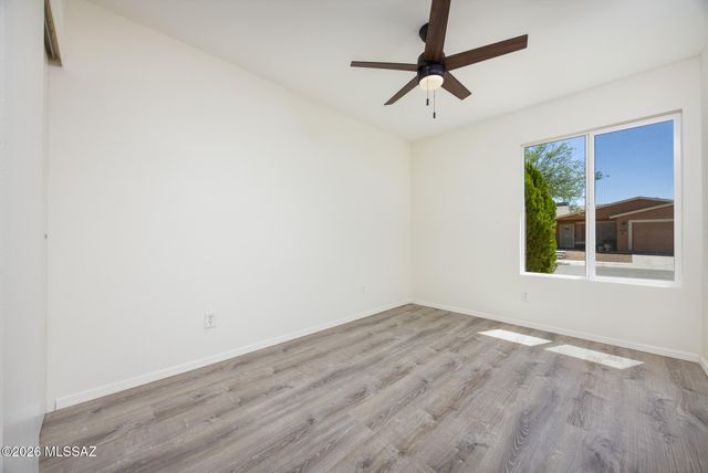 2530 W Camino Del Venegas, Tucson, AZ 85742