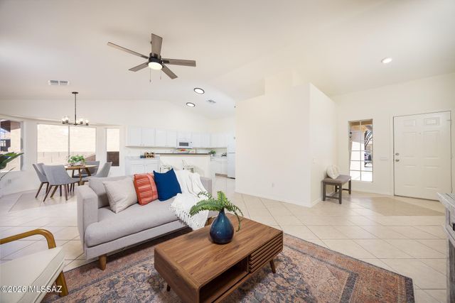 2530 W Camino Del Venegas, Tucson, AZ 85742