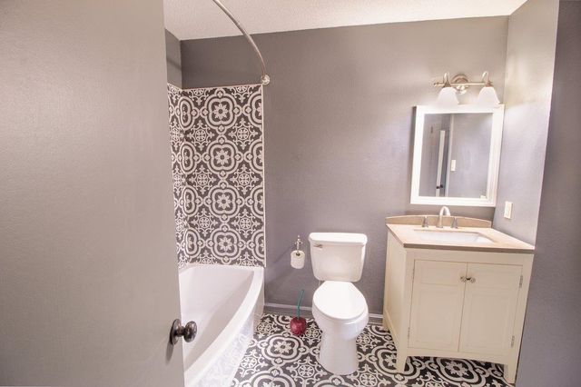 118 Wolfe Street, Thibodaux, LA 70301