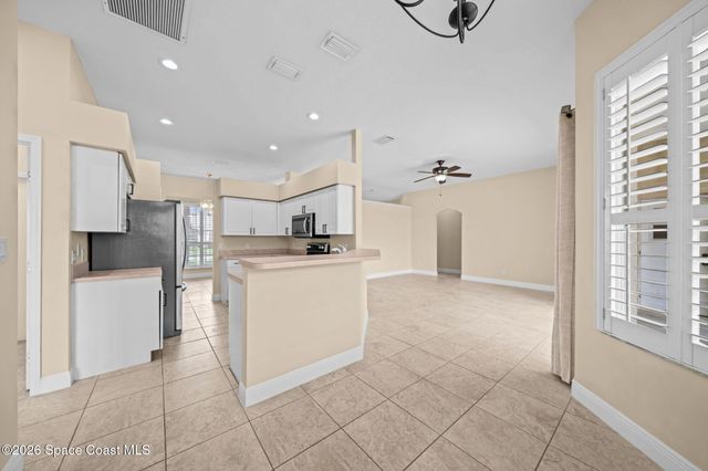 3221 Windsor Estates Drive, Melbourne, FL 32940