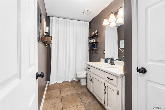 11273 APRIL SOUND, Northport, AL 35475