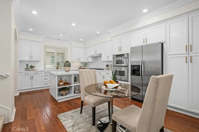 21265 Baeza Circle, Huntington Beach, CA 92648