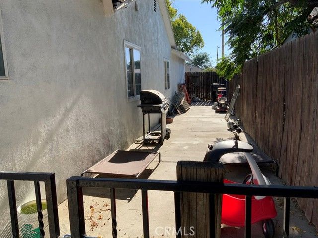 7715 Rogers Lane, San Bernardino, CA 92410