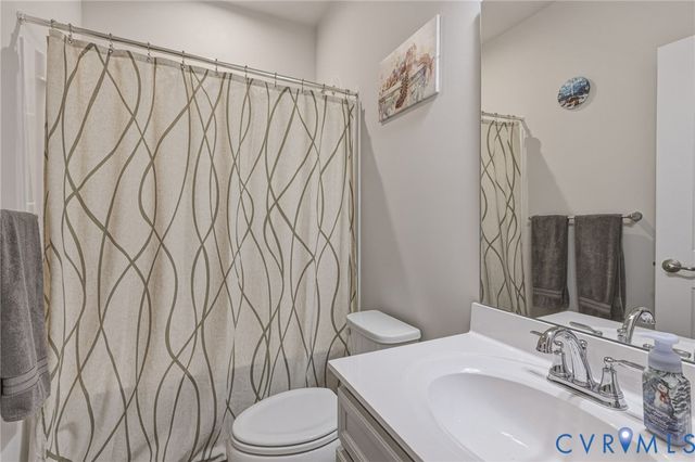 2031 Turtle Pky, Sandston, VA 23150