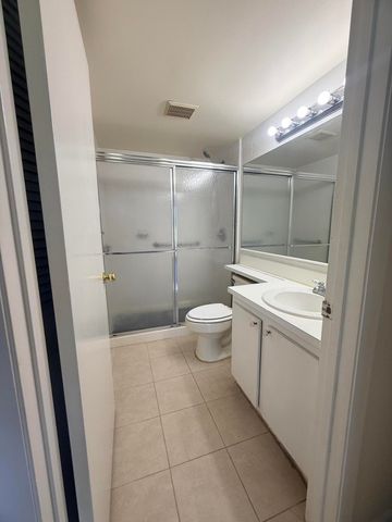 703 Sunny Pine Way C1, Greenacres, FL 33415