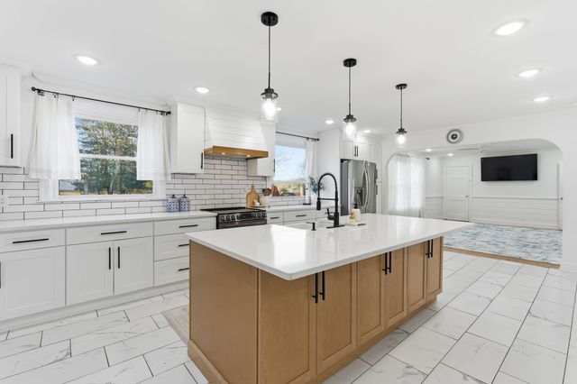 3102 Lebanon Pike, Nashville, TN 37214