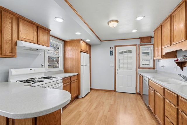 2412 Sonora Street, Kalamazoo Twp, MI 49004