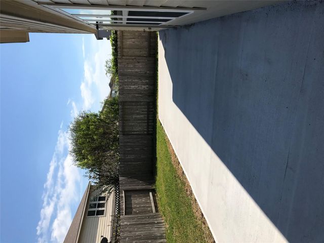 3238 Apple Dale Drive, Houston, TX 77084