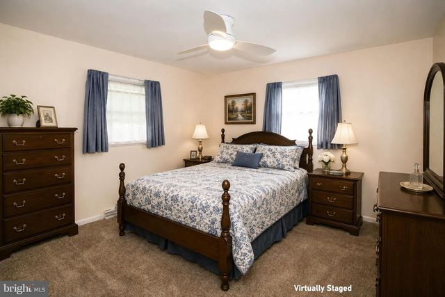 6 S BELL RD, Bellmawr, NJ 08031
