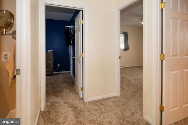 6 S BELL RD, Bellmawr, NJ 08031