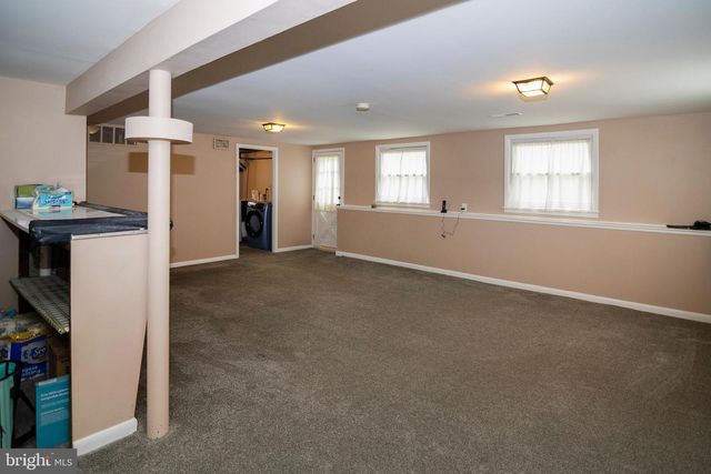 6 S BELL RD, Bellmawr, NJ 08031