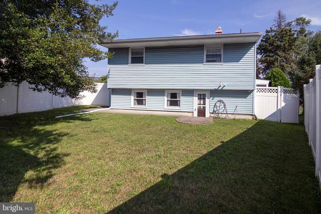 6 S BELL RD, Bellmawr, NJ 08031