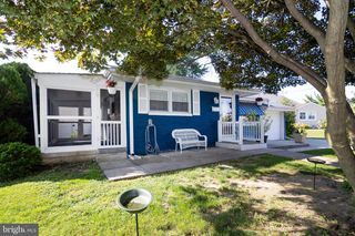 6 S BELL RD, Bellmawr, NJ 08031