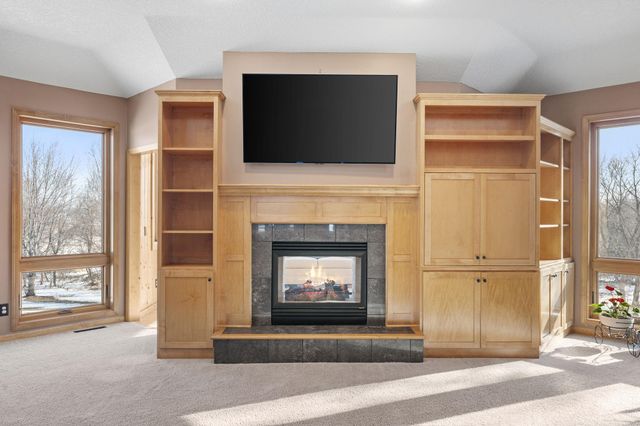 8700 Grace Lane, Greenfield, MN 55357