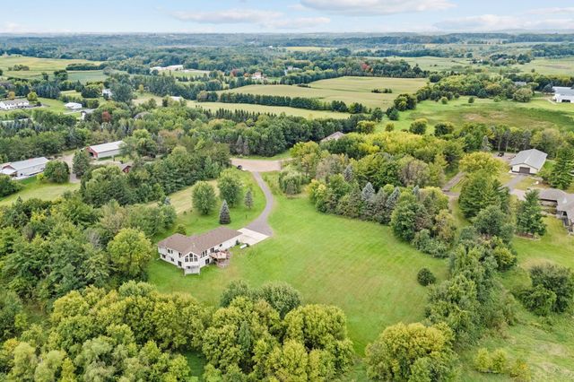 8700 Grace Lane, Greenfield, MN 55357