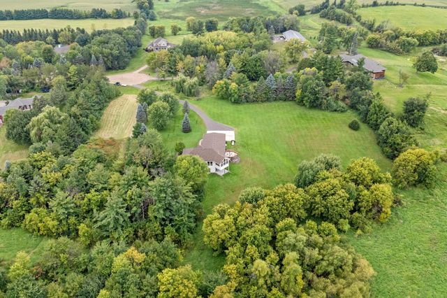 8700 Grace Lane, Greenfield, MN 55357