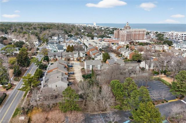 3925 Ocean Cut LN, Virginia Beach, VA 23451