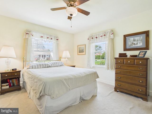 227 N WILLIAMS ST, York, PA 17404