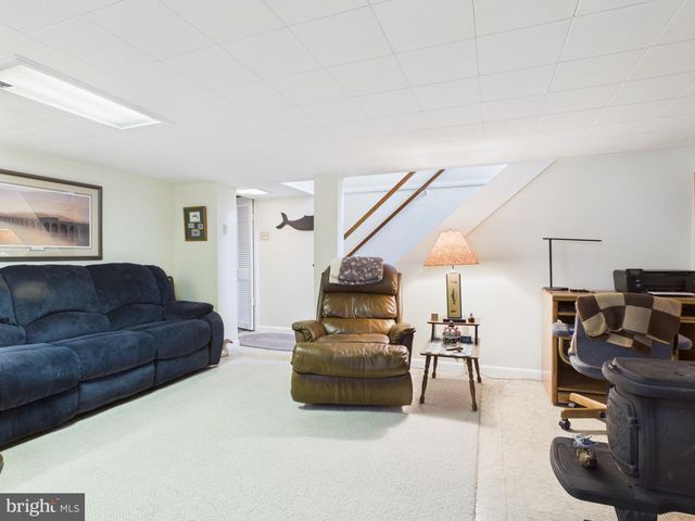 227 N WILLIAMS ST, York, PA 17404