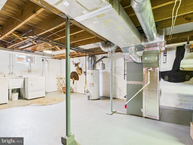 227 N WILLIAMS ST, York, PA 17404