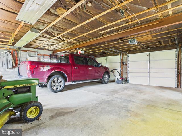 227 N WILLIAMS ST, York, PA 17404