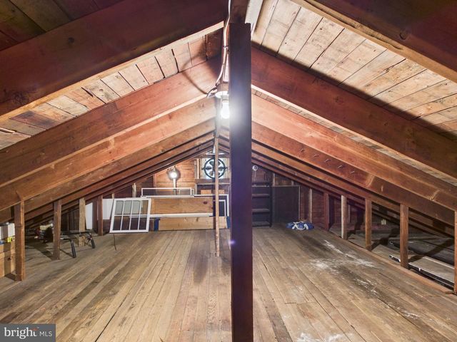 227 N WILLIAMS ST, York, PA 17404