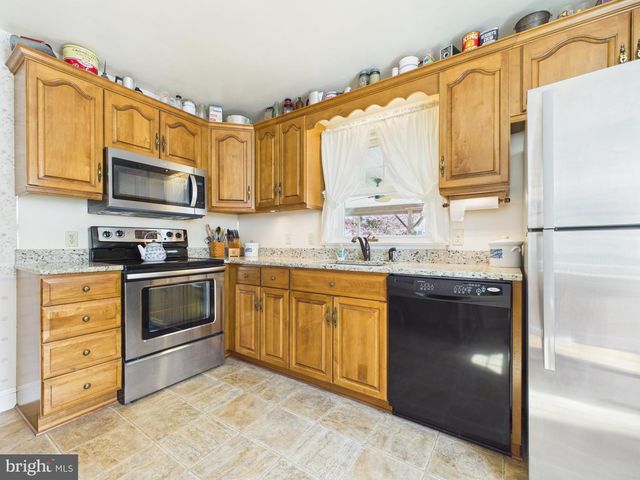 227 N WILLIAMS ST, York, PA 17404