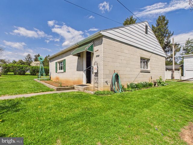 227 N WILLIAMS ST, York, PA 17404