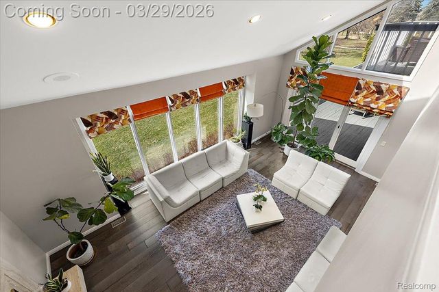 3830 Columbia Drive, Bloomfield Hills, MI 48302