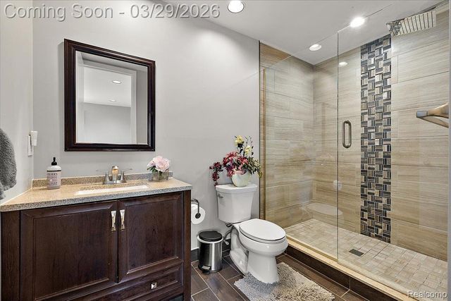 3830 Columbia Drive, Bloomfield Hills, MI 48302