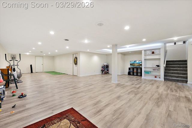 3830 Columbia Drive, Bloomfield Hills, MI 48302