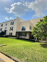 2909 ST JOHNS Avenue A14, Jacksonville, FL 32205