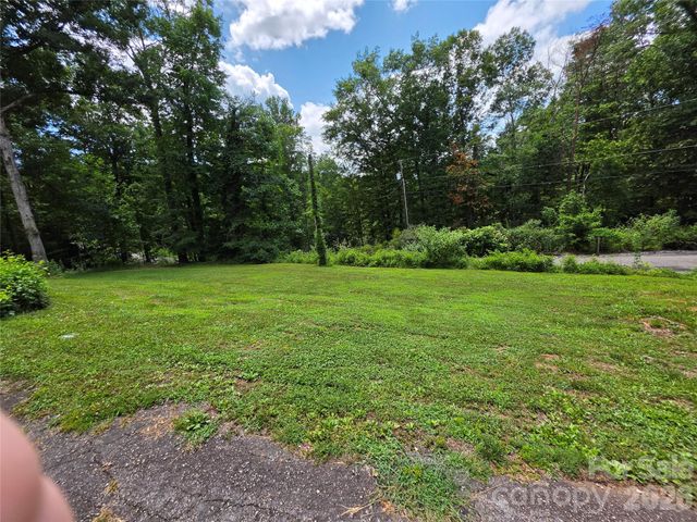 214 Big Bear Boulevard, Old Fort, NC 28762