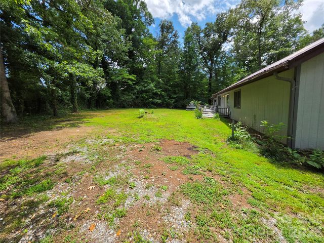 214 Big Bear Boulevard, Old Fort, NC 28762