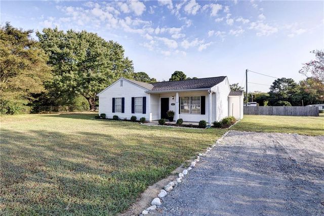 6821 Michael LN, Hayes, VA 23072