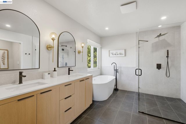 27836 E 16Th St, Hayward, CA 94544