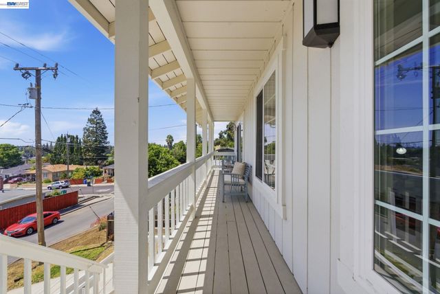 27836 E 16Th St, Hayward, CA 94544
