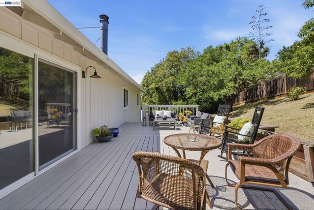 27836 E 16Th St, Hayward, CA 94544