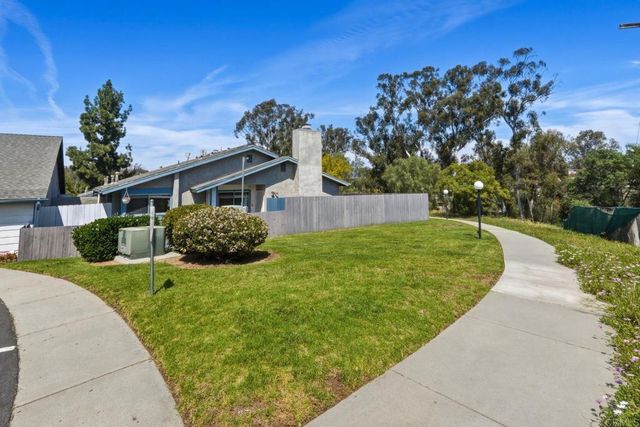 1106 Corral, Escondido, CA 92026