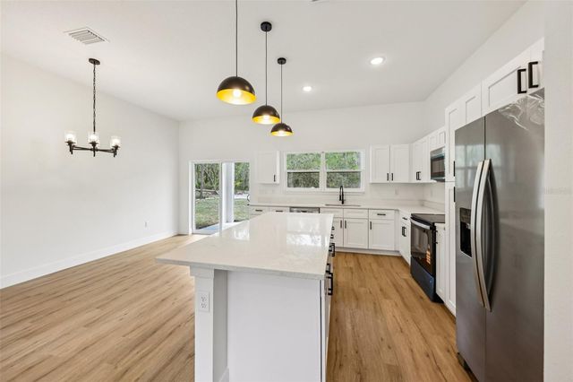 80 MALAUKA PASS COURSE, Ocklawaha, FL 32179