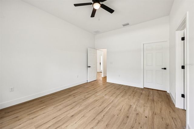 80 MALAUKA PASS COURSE, Ocklawaha, FL 32179