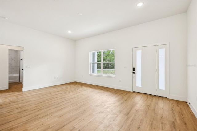 80 MALAUKA PASS COURSE, Ocklawaha, FL 32179