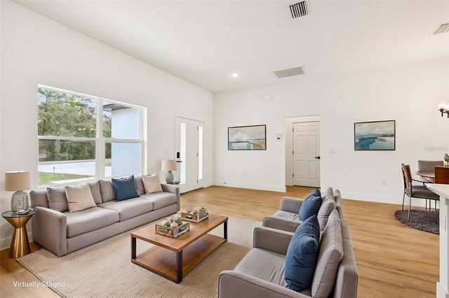 80 MALAUKA PASS COURSE, Ocklawaha, FL 32179