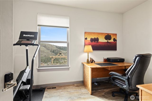 6083 Secret Canyon Road, Ellensburg, WA 98926