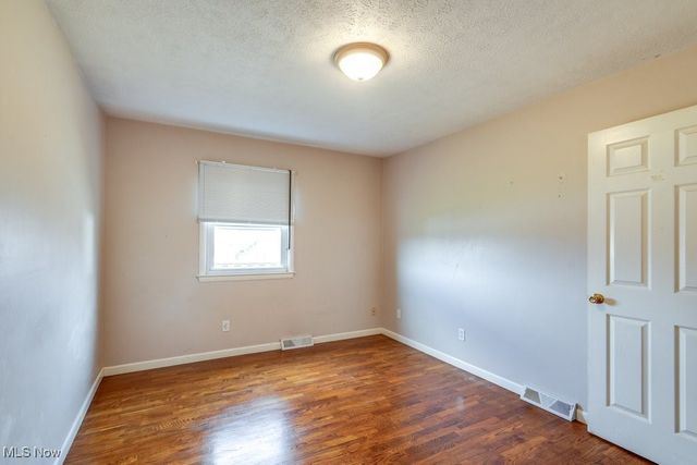 5049 Ridgeport Avenue SE, Minerva, OH 44657