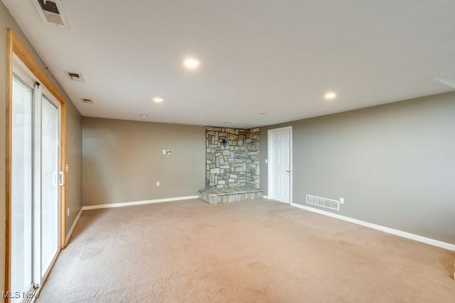 5049 Ridgeport Avenue SE, Minerva, OH 44657