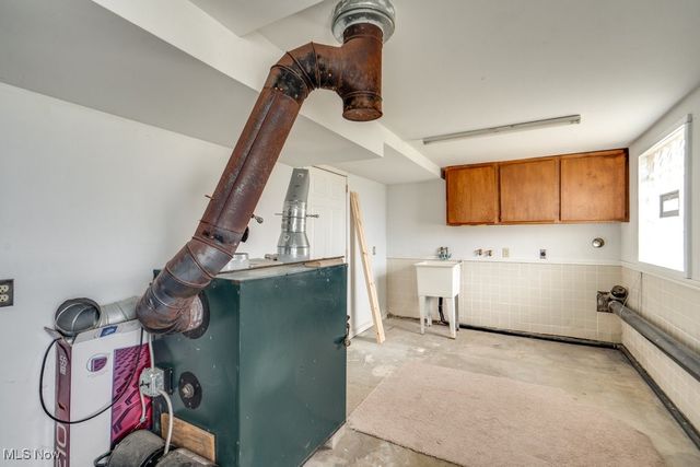 5049 Ridgeport Avenue SE, Minerva, OH 44657