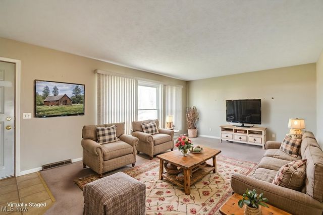 5049 Ridgeport Avenue SE, Minerva, OH 44657